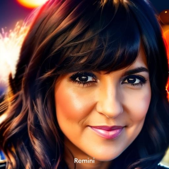 Meet your Posher, Anna - Picture 2 of 2